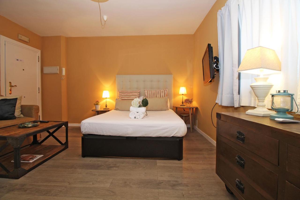 Del Parque Flats Suite Malagueta Malaga Exterior photo